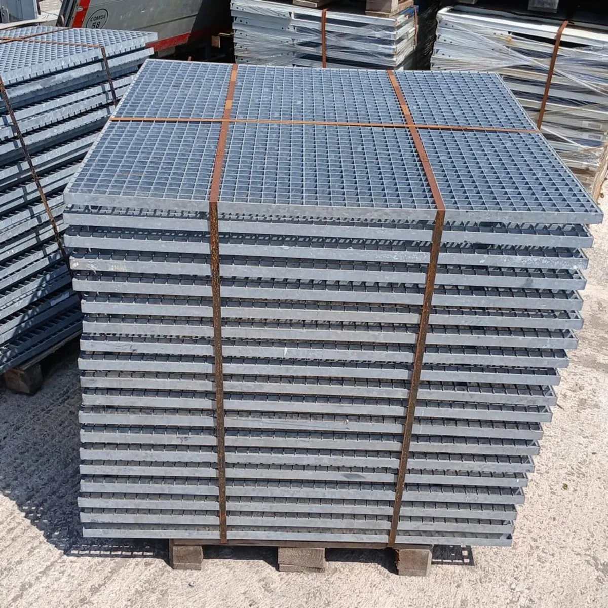 Galvanised Flow Forge Grated Walkway Panels - Image 2