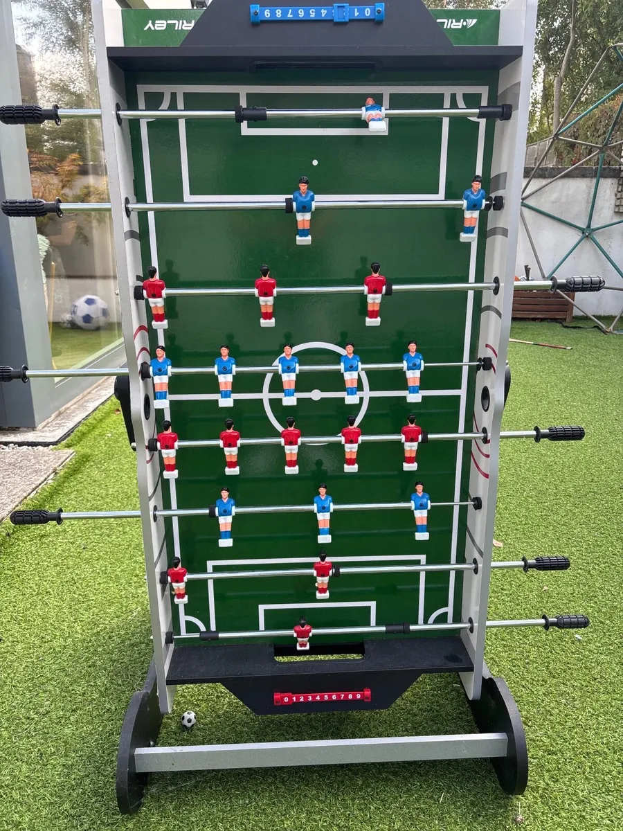 Riley VR90 4ft Vertical Folding Foosball Table - Image 3