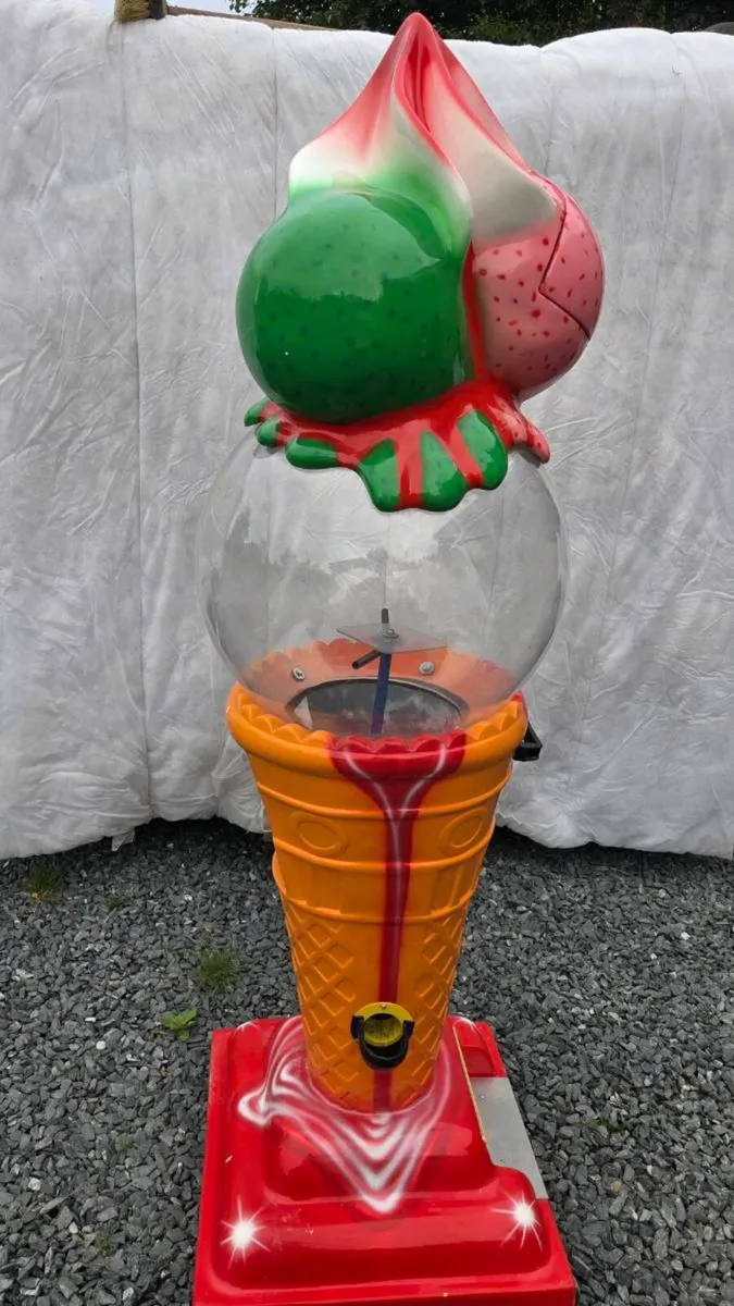 Ice Cream Cone Vending Machine - Image 2