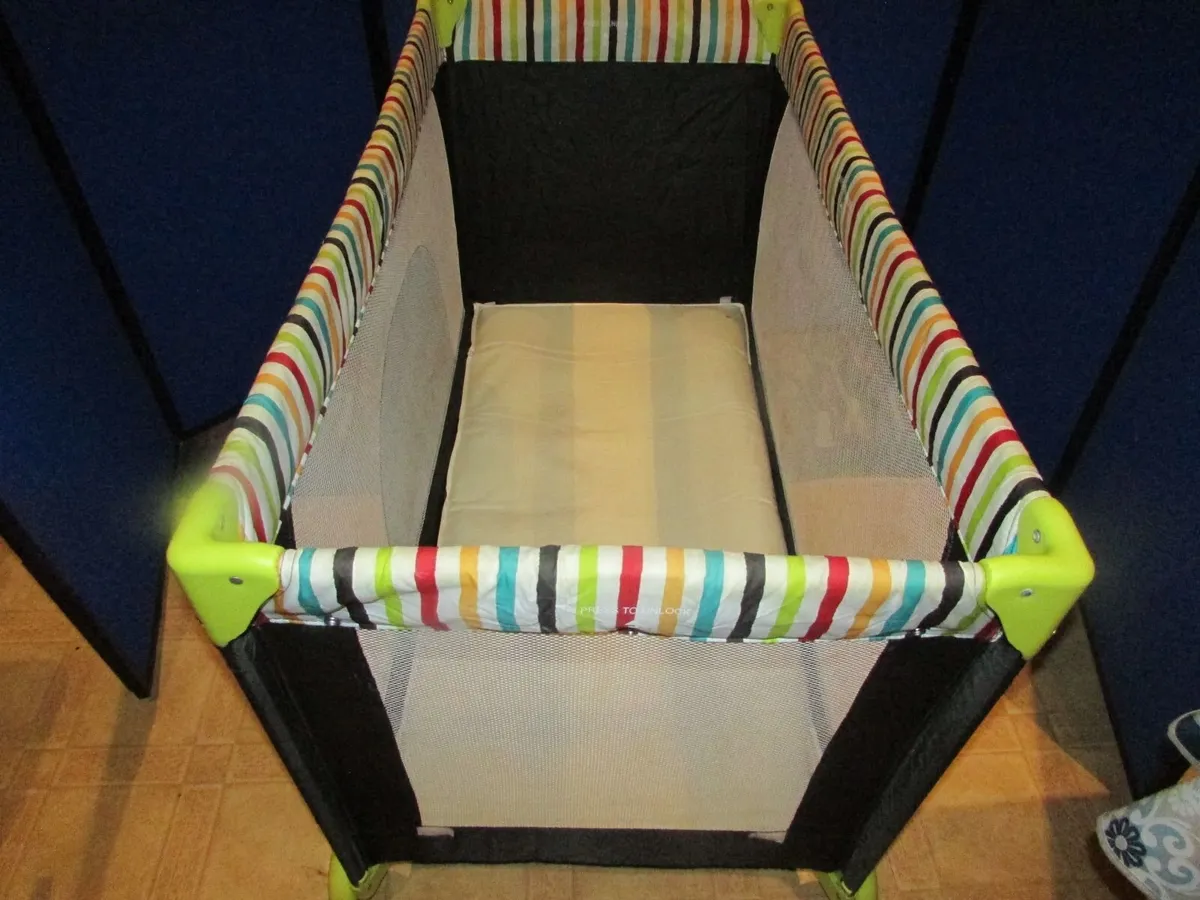 Travel Cot - Image 2