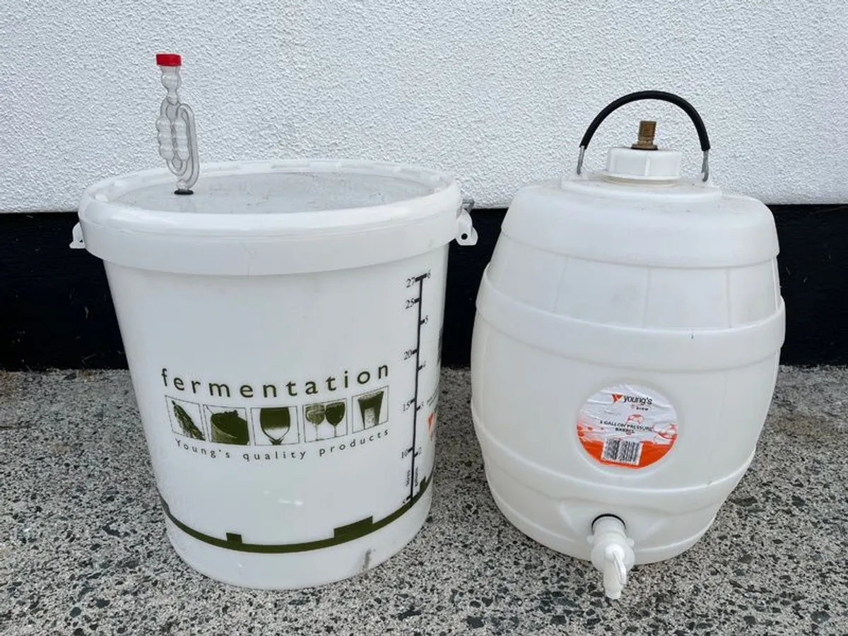 Beer Brewing Kit - Image 1