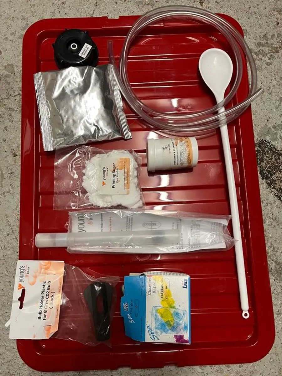 Beer Brewing Kit - Image 2