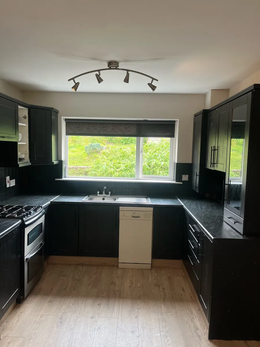 Kitchen - Image 1