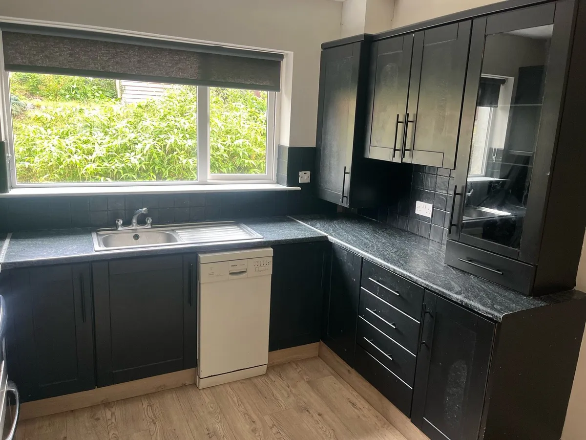 Kitchen - Image 2