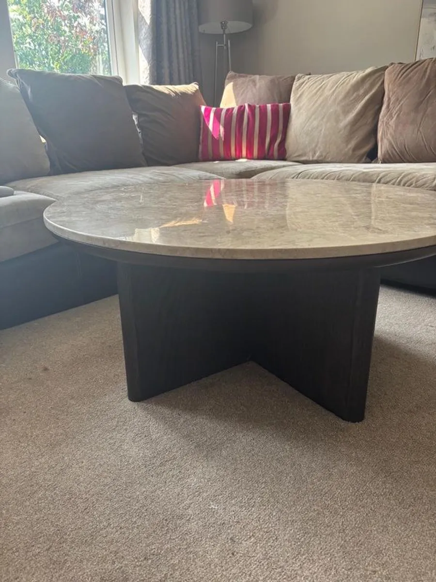 Coffee table - Image 1