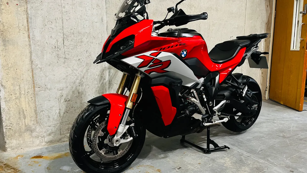 BMW S1000 XR - 2020 - LIKE NEW!! - Image 4