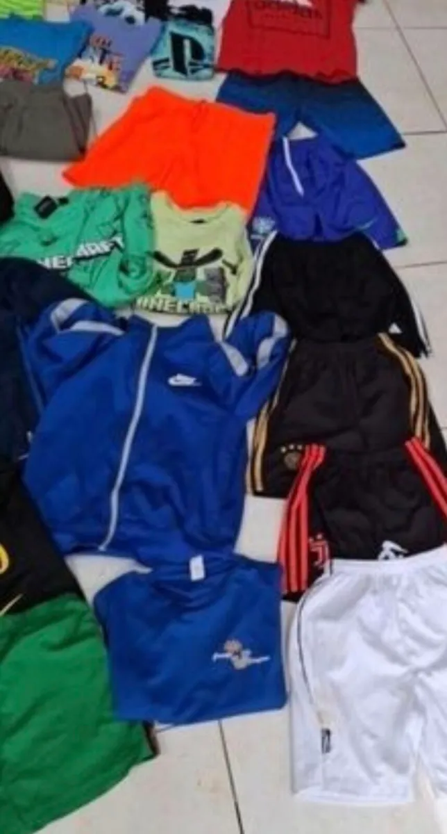 Boys clothes bundle age 7-8 - Image 4