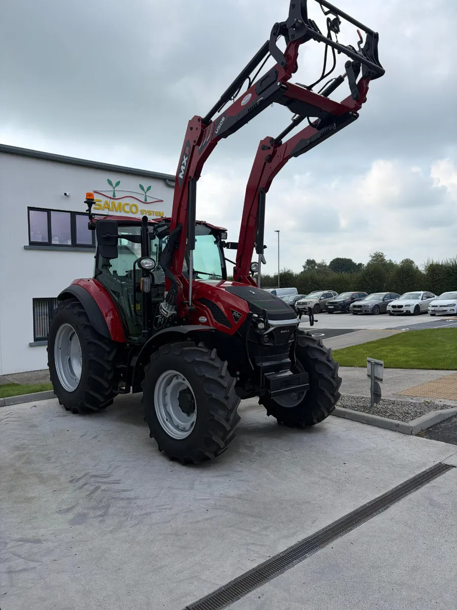 NEW CASE IH FARMALL 90C - Image 1