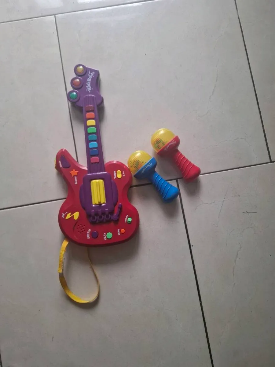Toys - Image 2