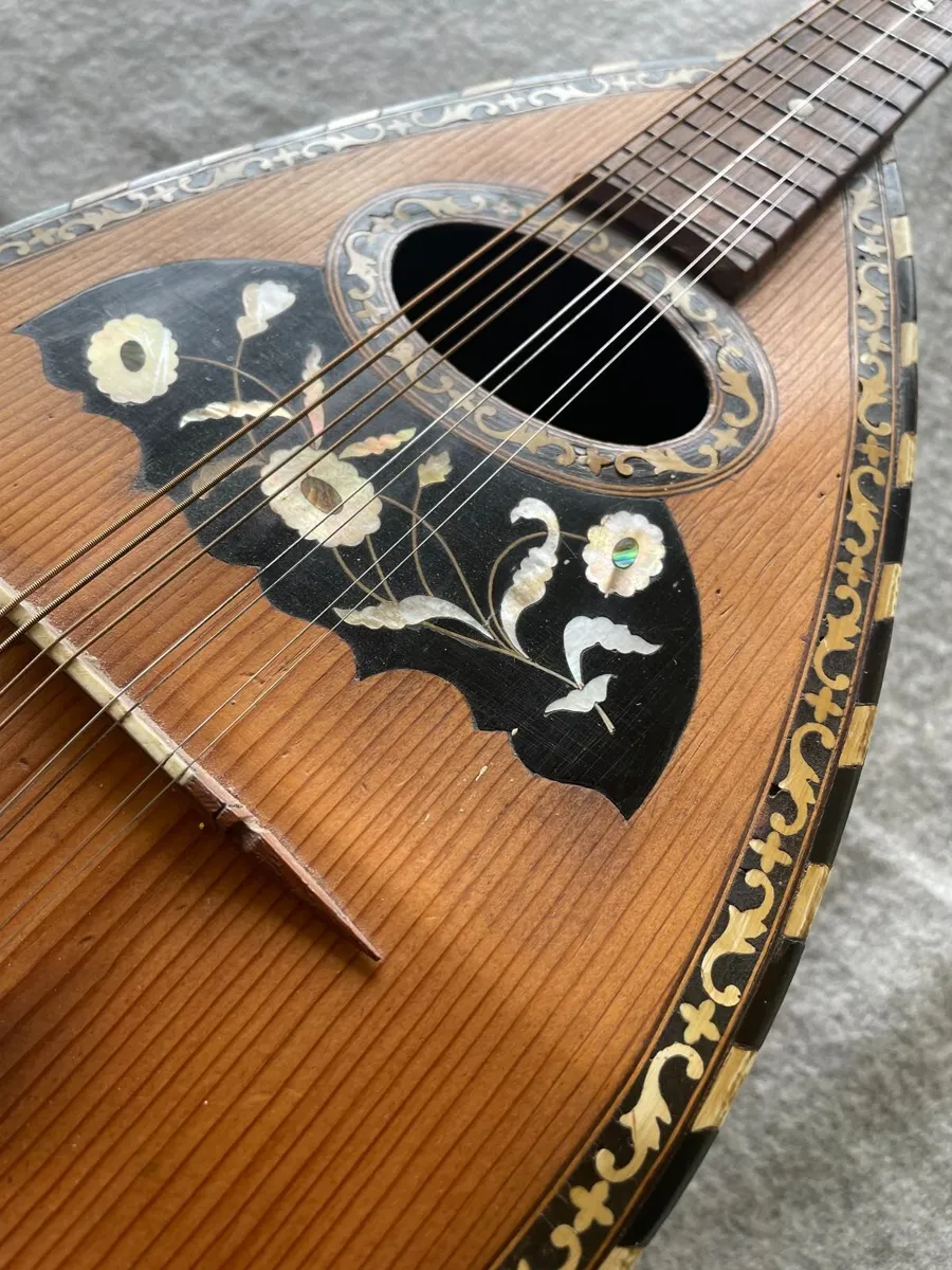Italian Mandolin - Image 4