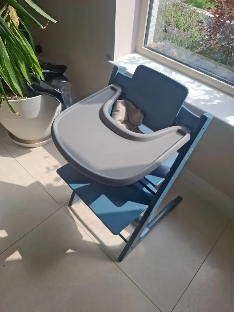 High chair - Image 3