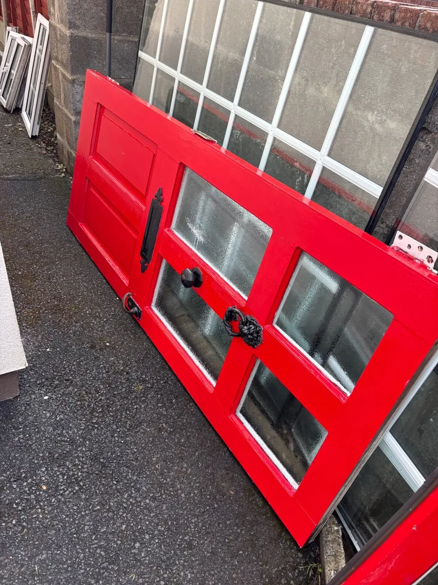 Front door - Image 1