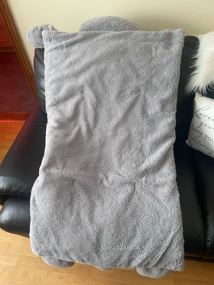 Snuggle Blanket - Image 4