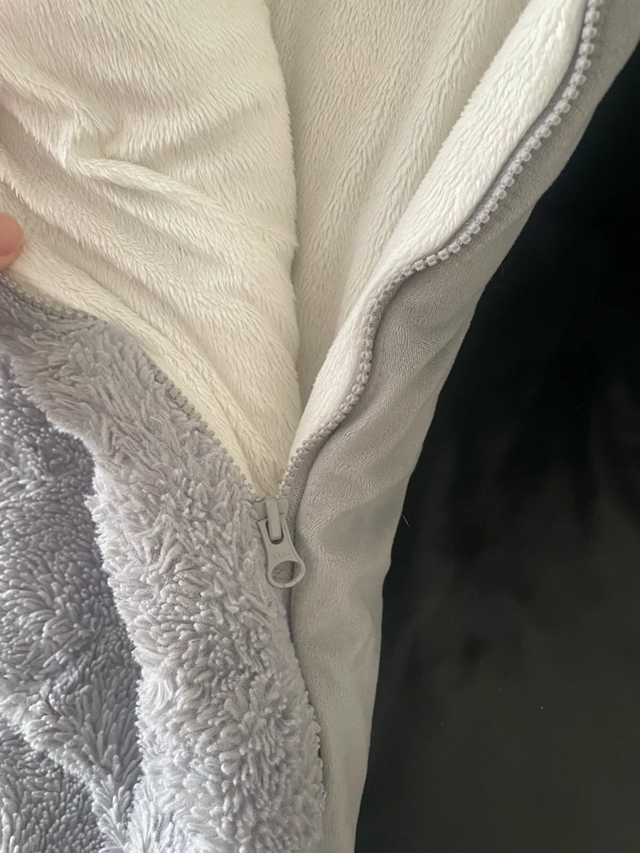 Snuggle Blanket - Image 3
