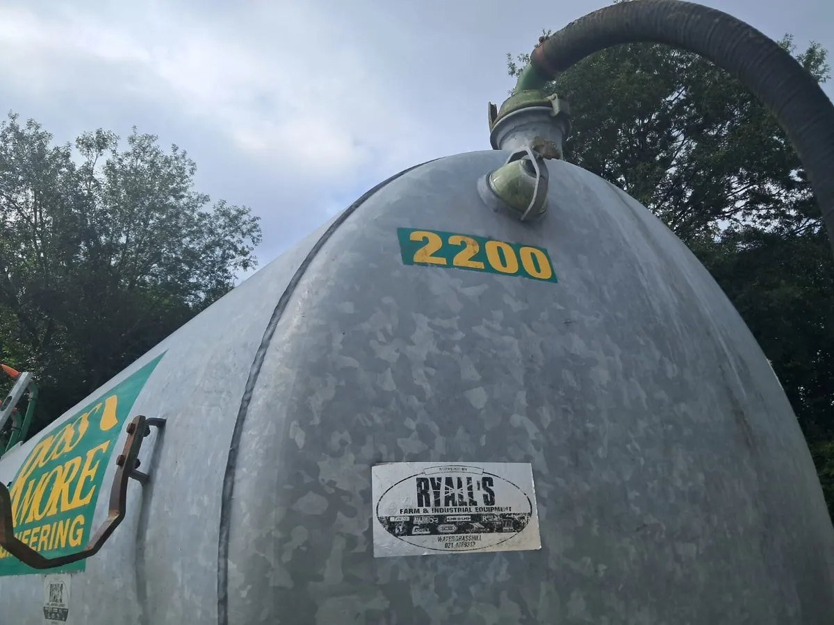 Rossmore 2200 Tank With Abbey Dribble Bar - Image 4