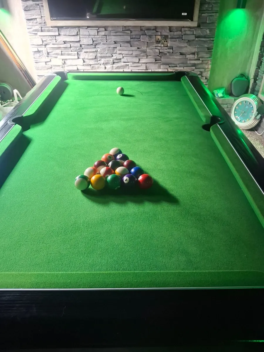 SUPREME POOL TABLE ////// - Image 1
