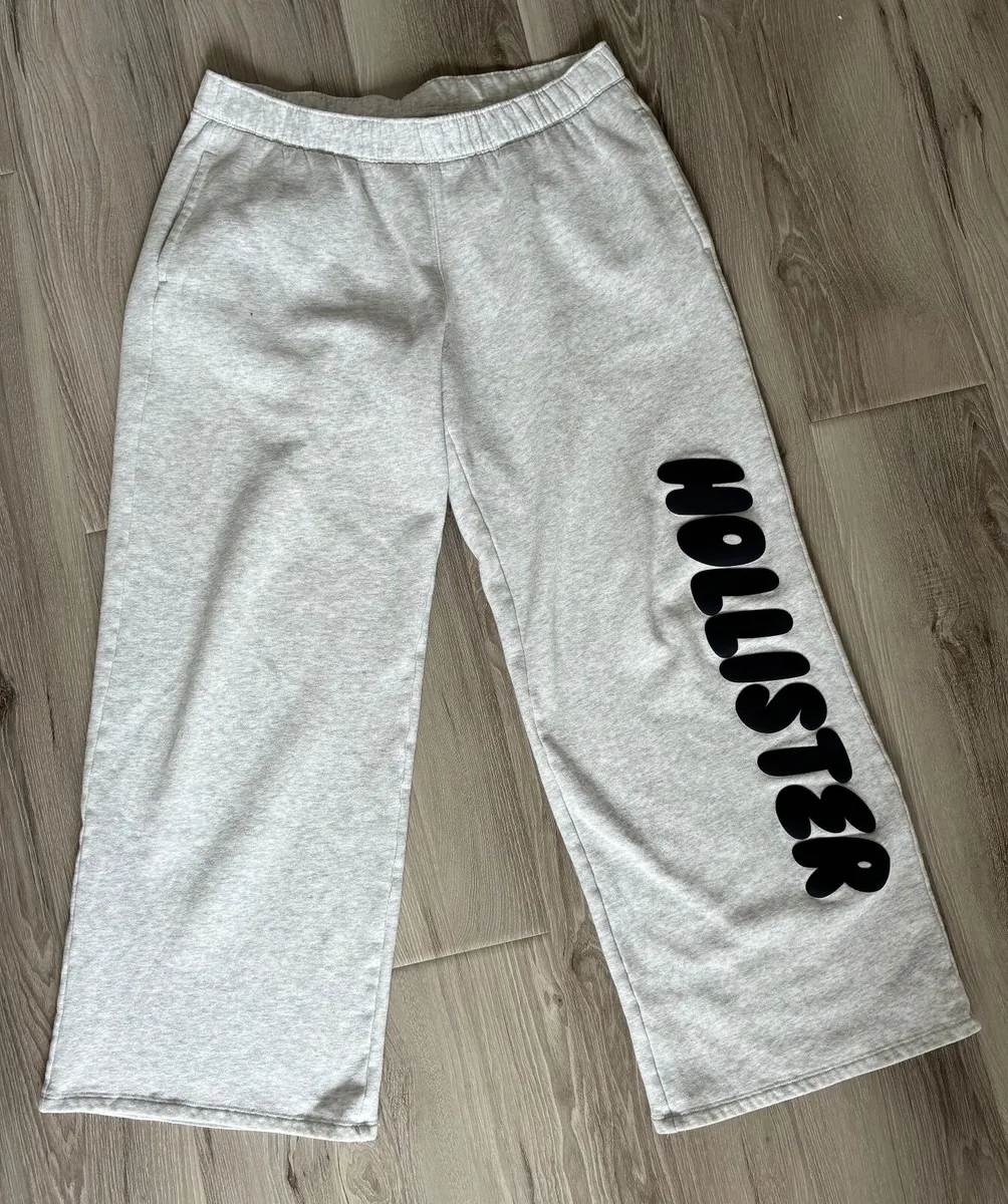 Hollister grey sweatpants graphic logo size M - Image 1