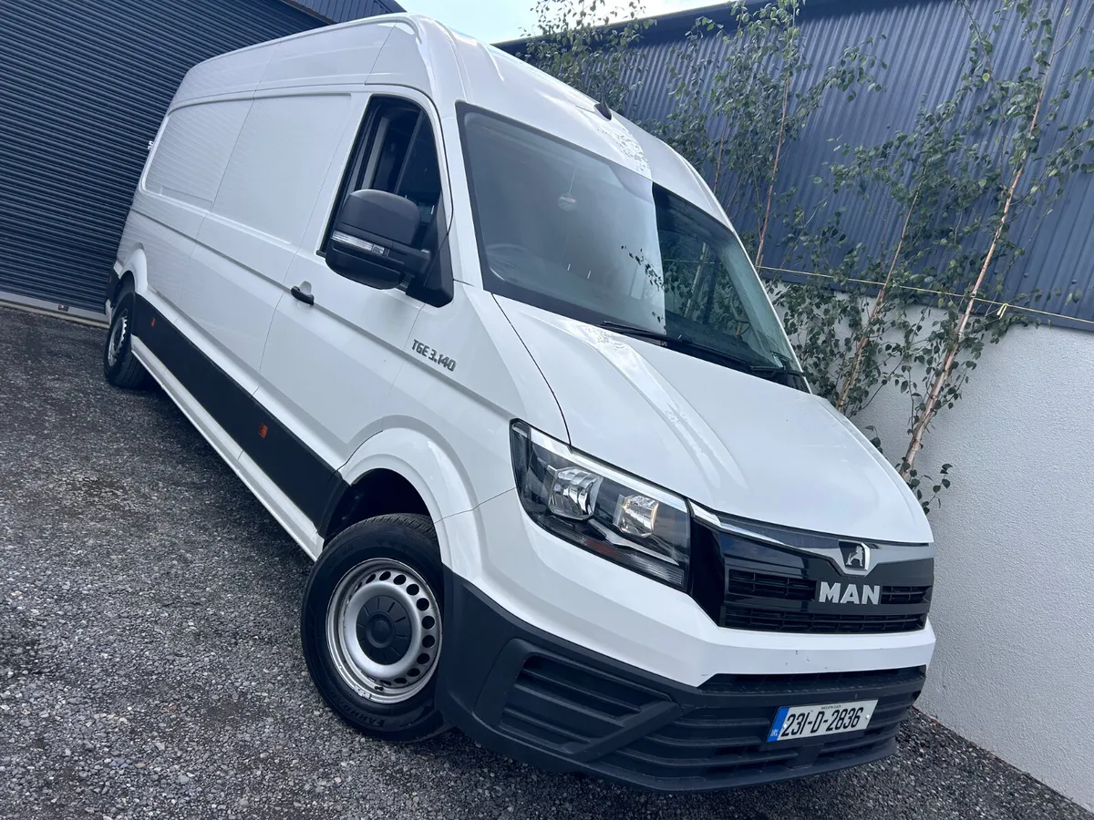2023 Man TGE with Tail lift - 65’000 kms - Image 1