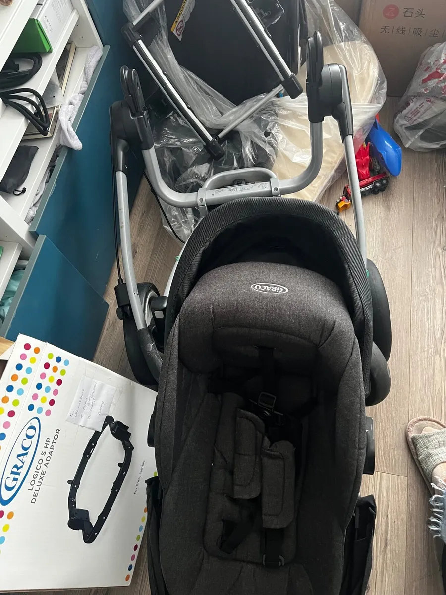 Baby pram / buggy / car seat - Image 2