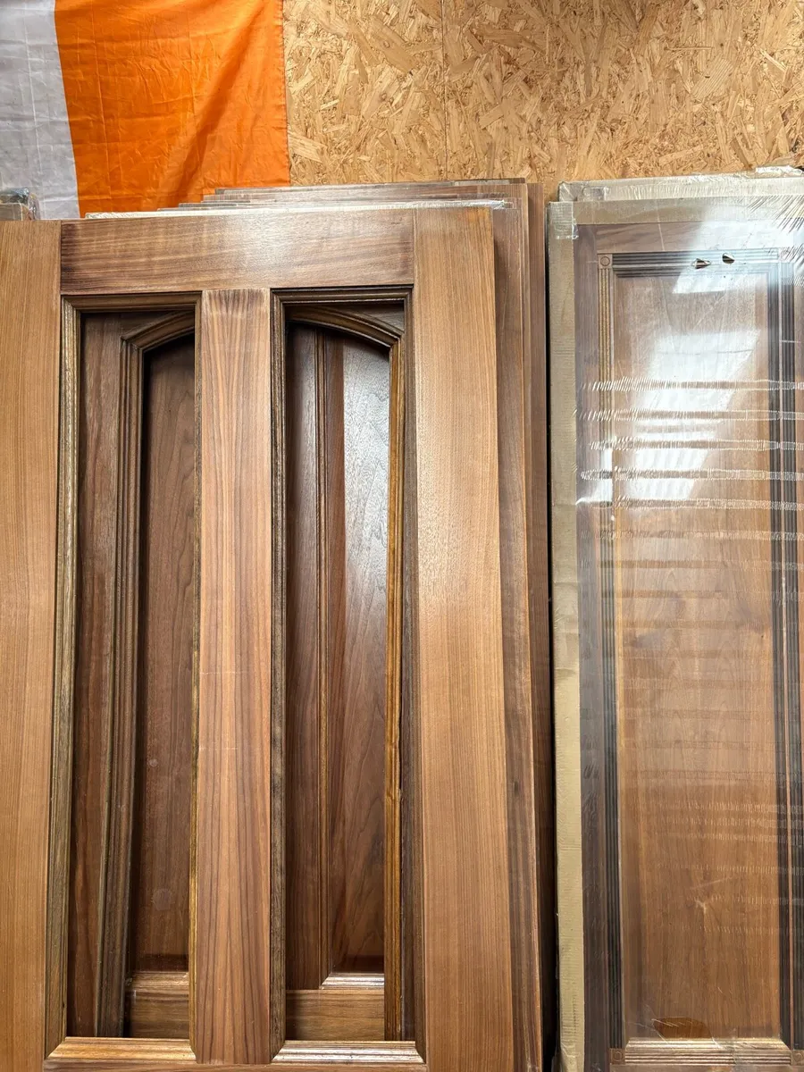 Internal doors - Image 2