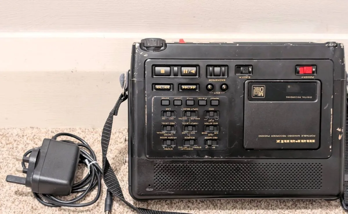 Marantz PMD650 professional portable MiniDisc reco - Image 1