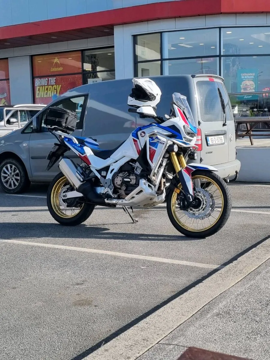 2020 Africa Twin Adventure Sport DCT - Image 4