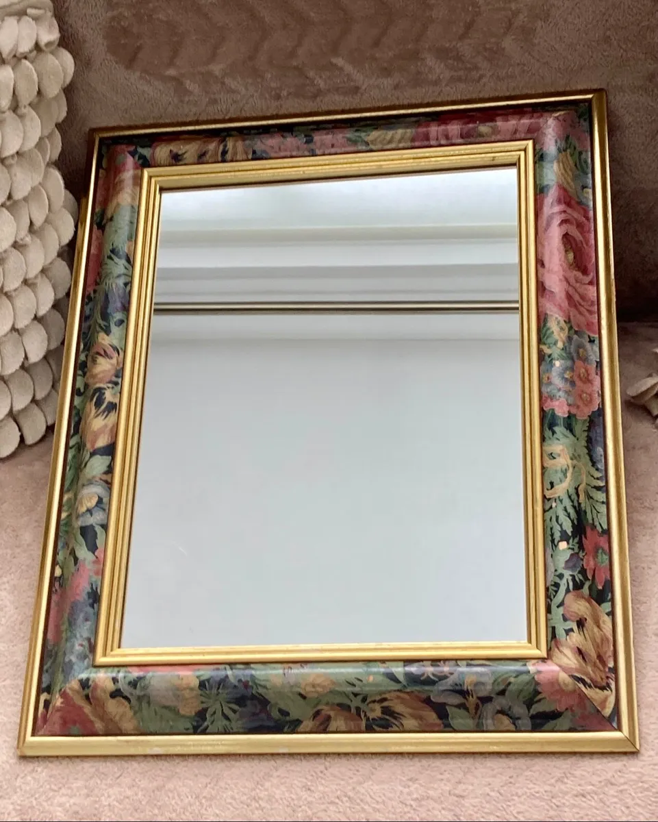 Vintage 1980s Professionally Framed Wall Mirror - Image 3