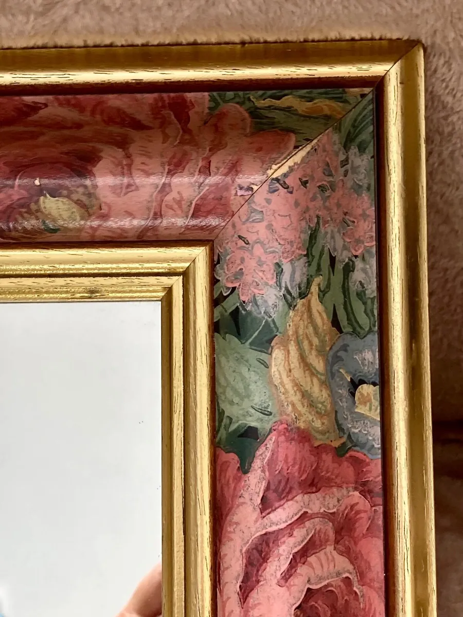 Vintage 1980s Professionally Framed Wall Mirror - Image 4