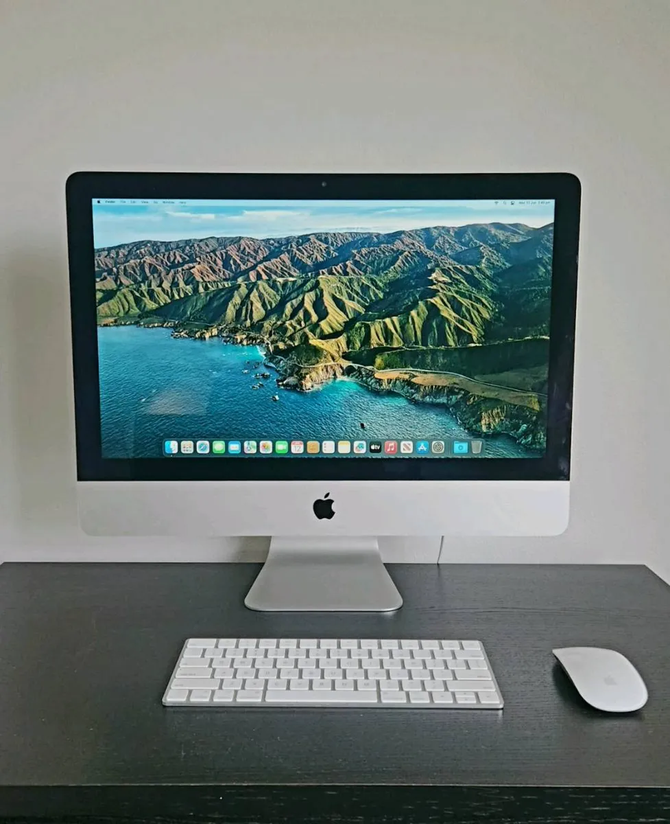 Apple iMac 21.5" 4K (2019) – i3 / 8GB RAM / 1TB HD - Image 1