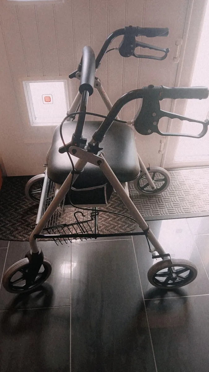 Rollator  foldable - Image 2