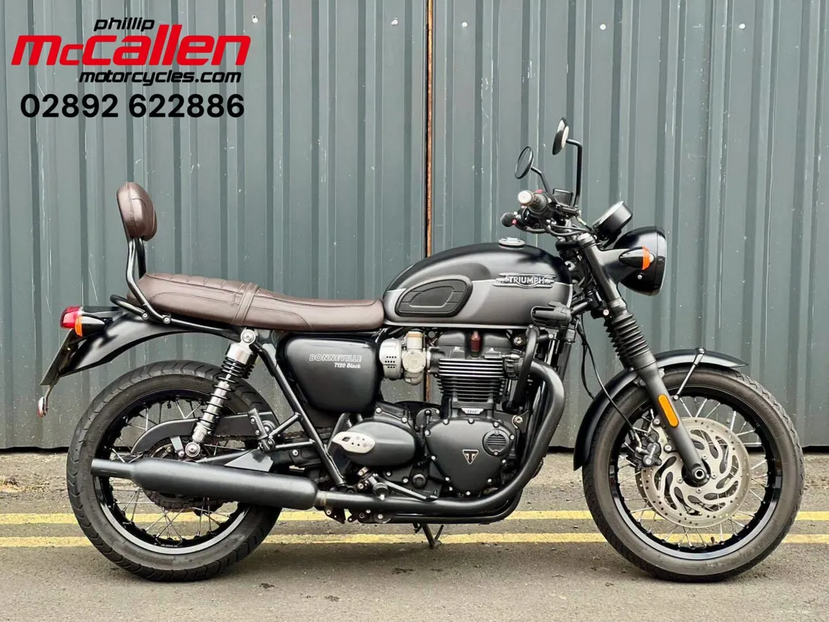 2022 Triumph Bonneville T120 Black - Image 1