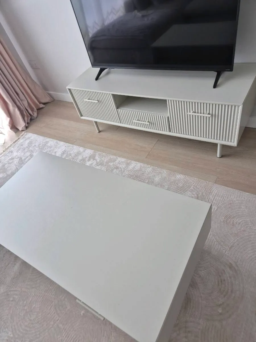 Coffee table - Image 4