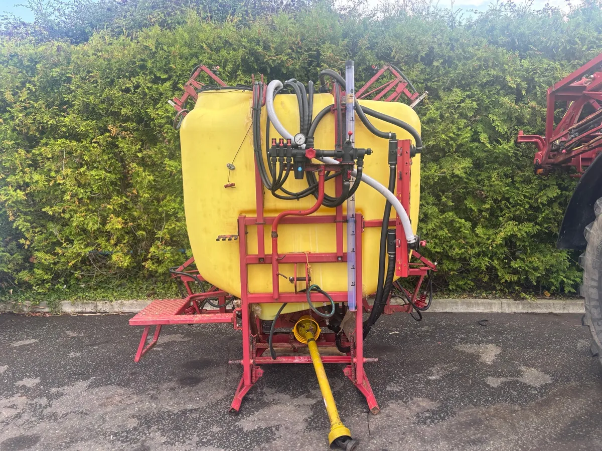 Hardi Master 1000L 12M - Image 1