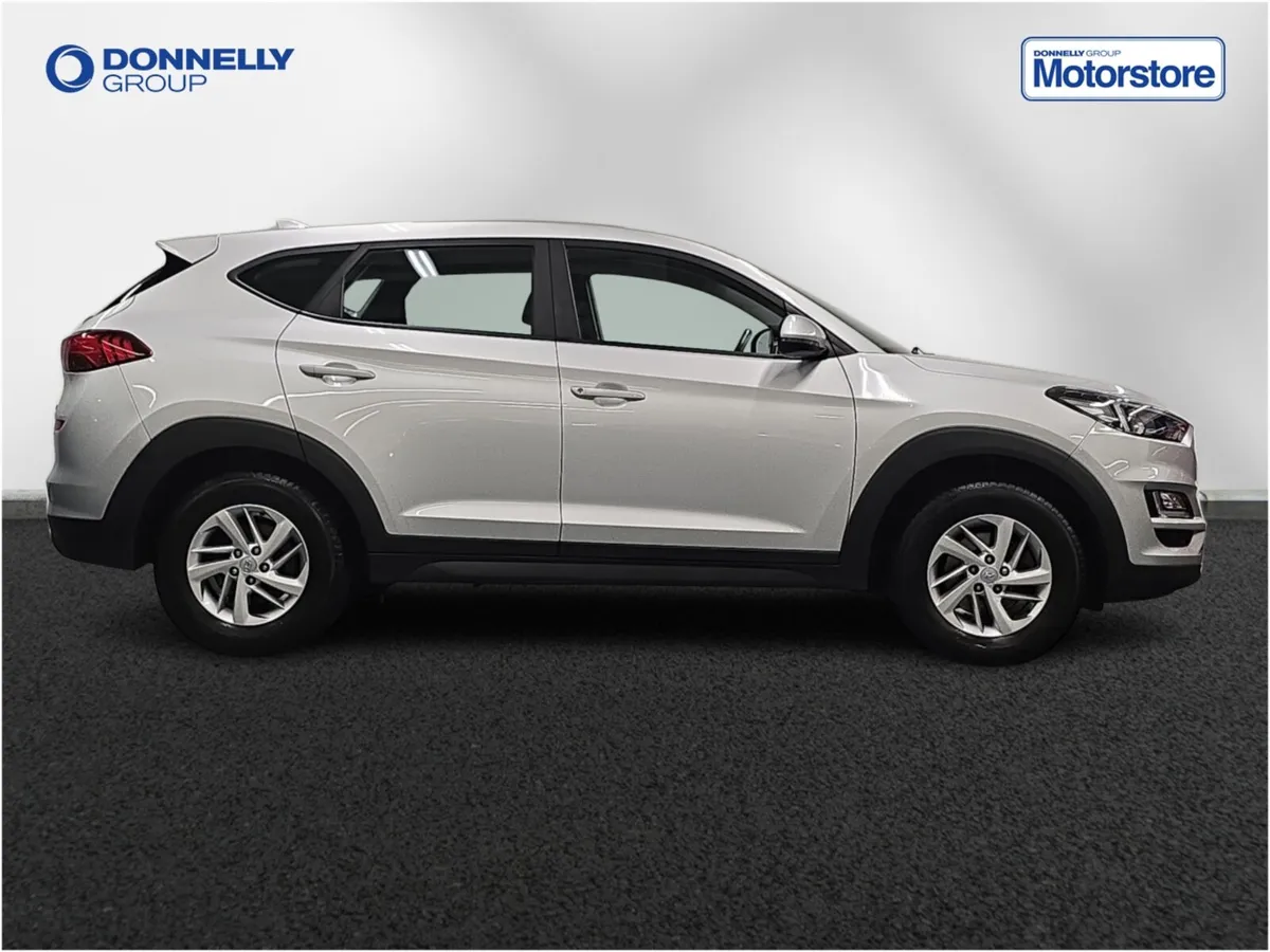 Hyundai Tucson 1.6 GDi S Connect 5dr 2WD - Image 3