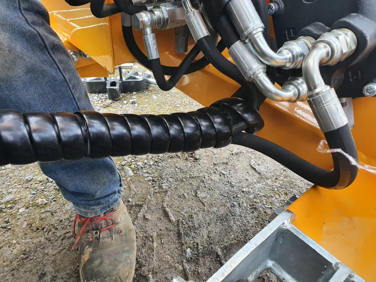 FEMAC 101 3M HEDGECUTTER - Image 4