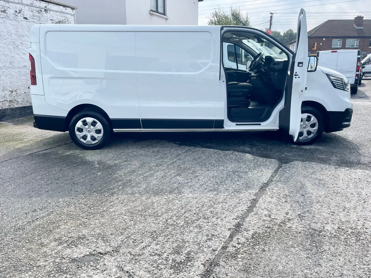Renault Trafic LL30 Advance 2.0DCI 130BHP LWB,2024 - Image 3