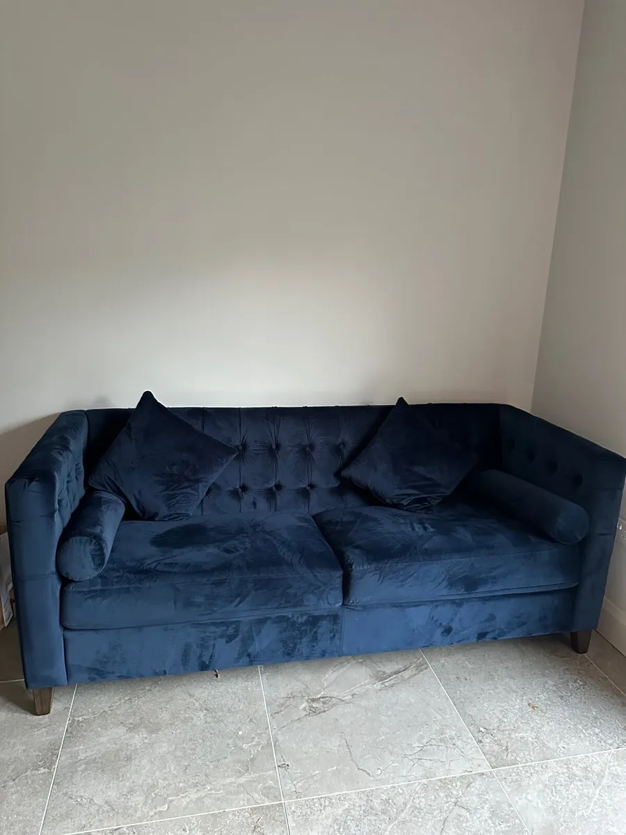 Velvet Navy Couch - Image 4
