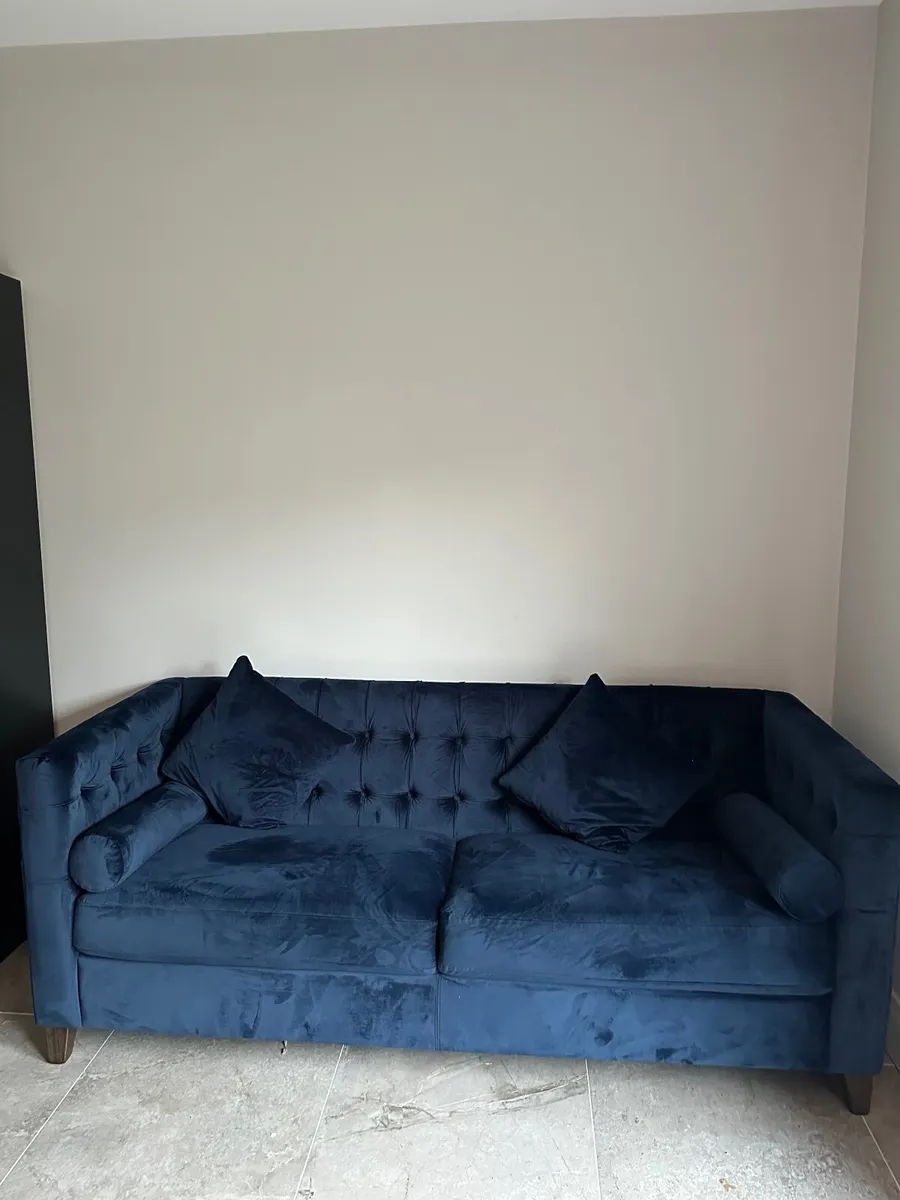 Velvet Navy Couch - Image 2