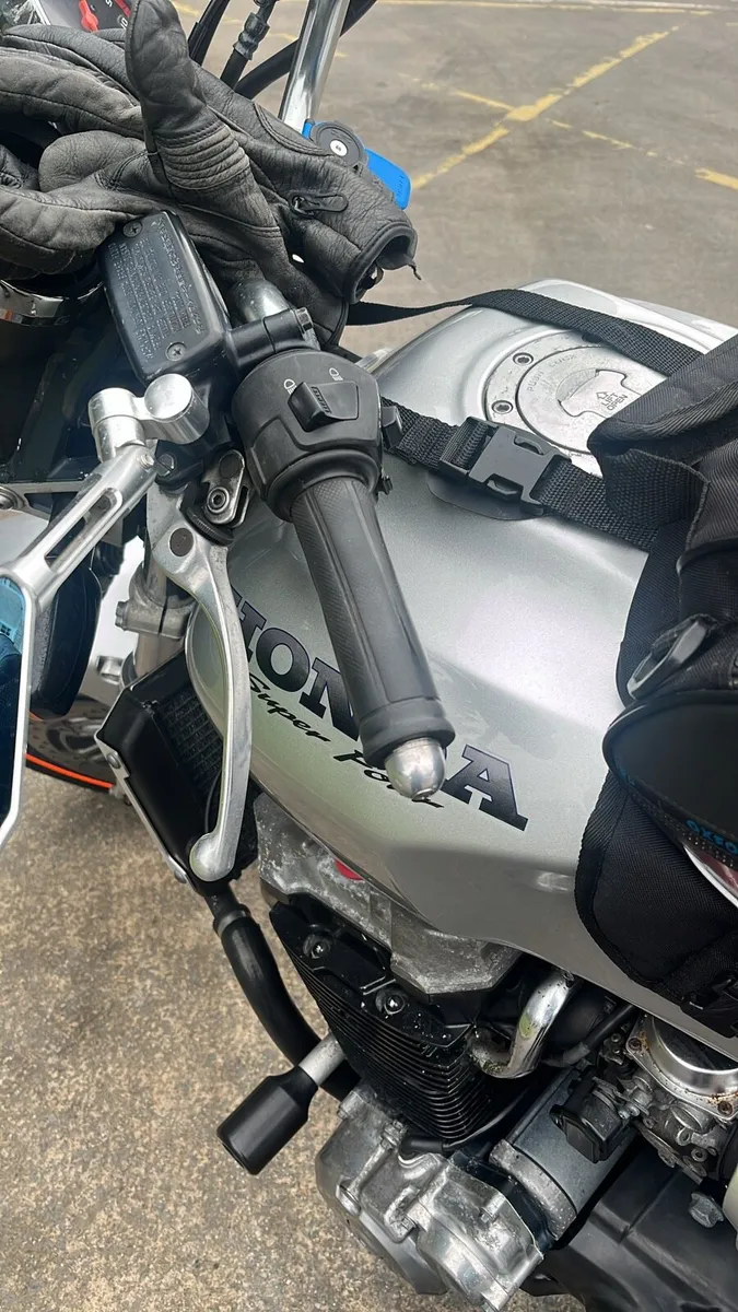 Cb 1300 - Image 3