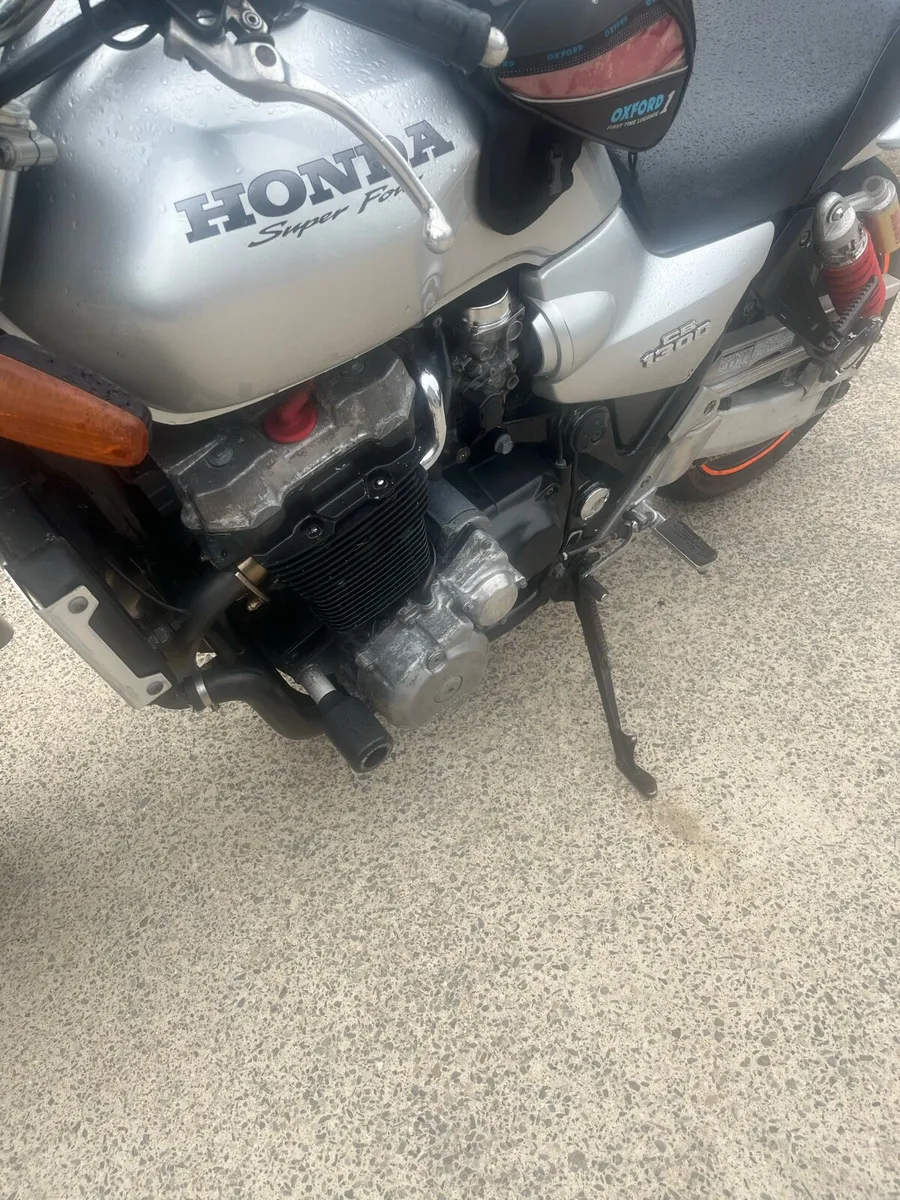 Cb 1300 - Image 2