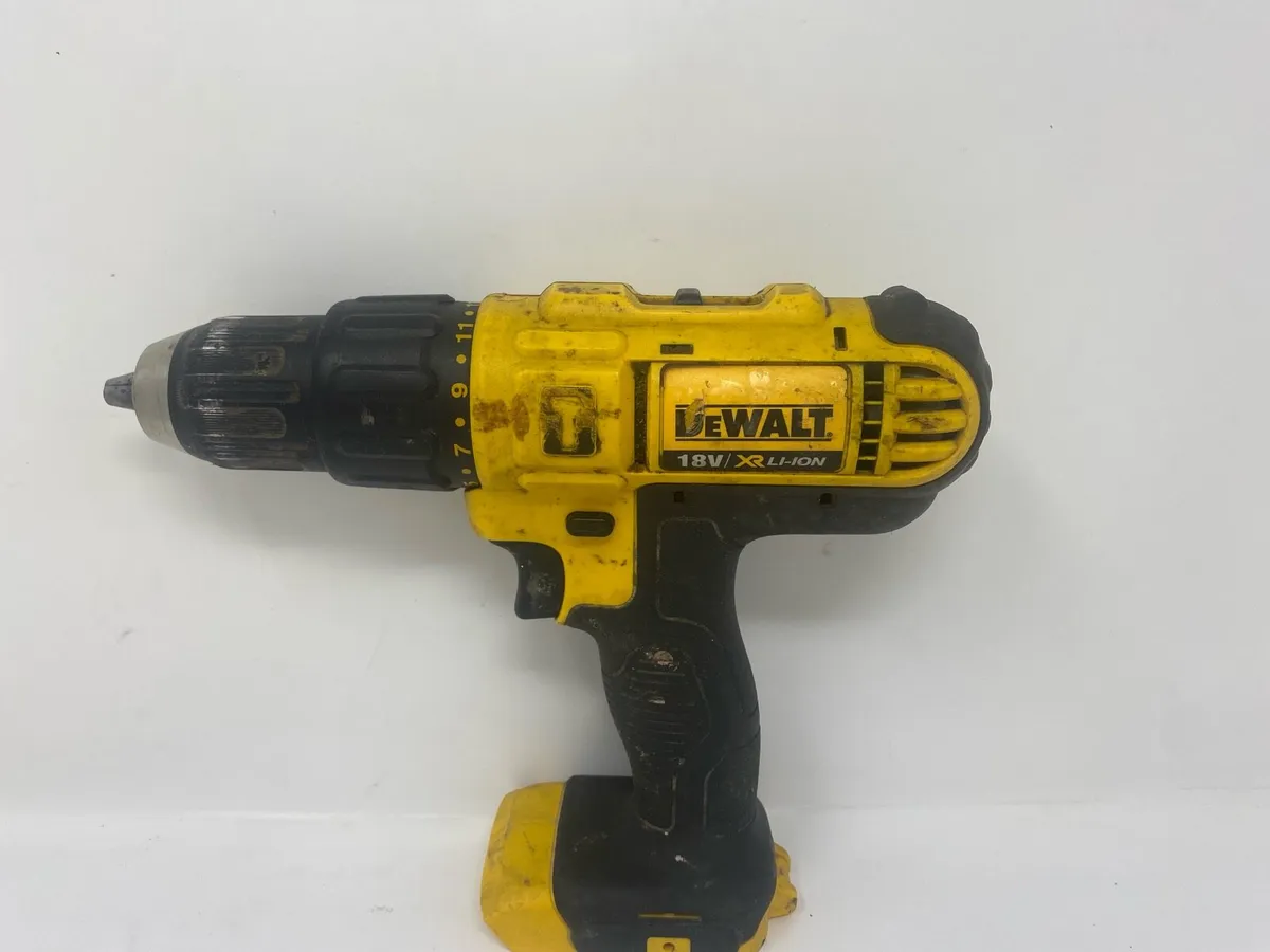 DeWalt DCD776 18V XR Li-Ion Cordless Combi Hammer - Image 2