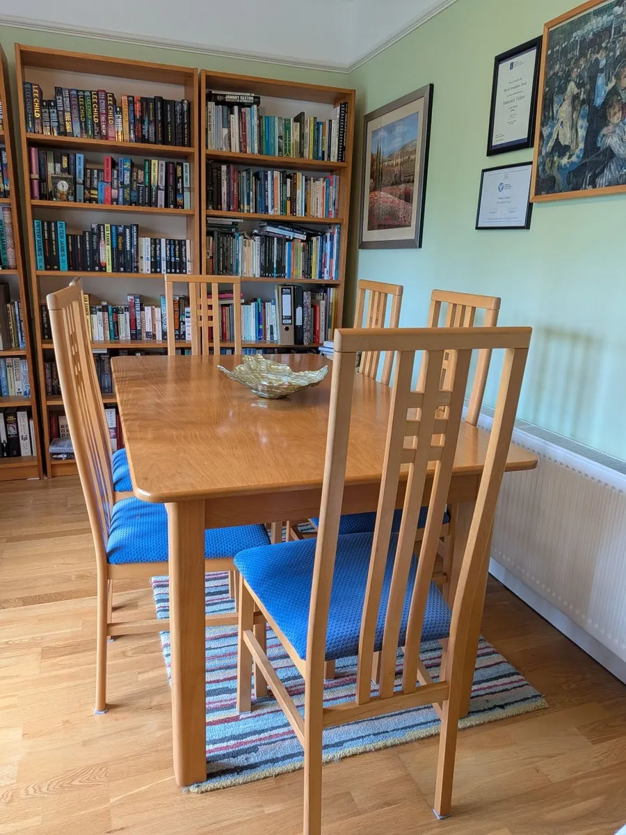 Dining table and chairs - Image 3