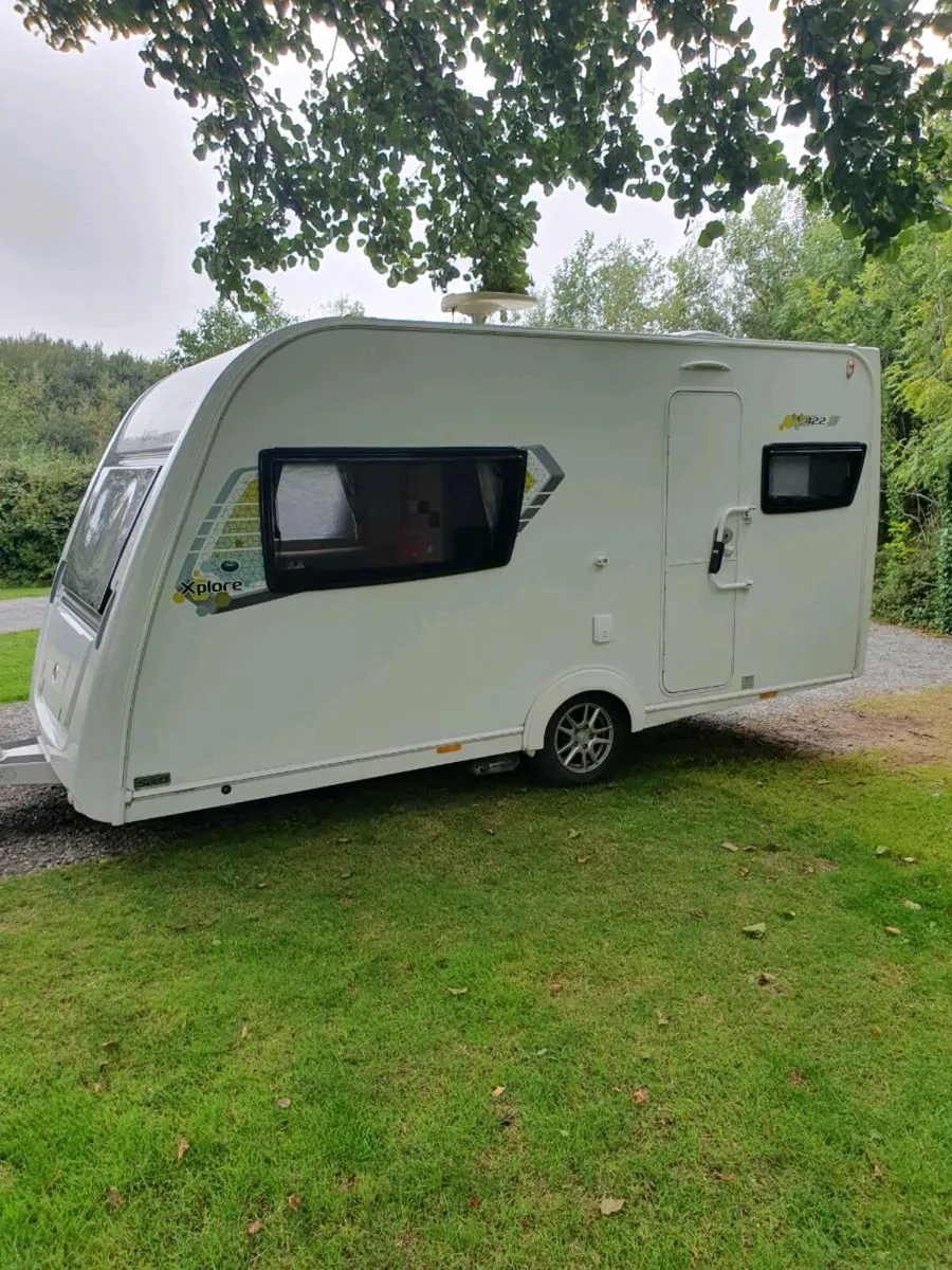 2019 elddis xplore 422 with motor mover - Image 1