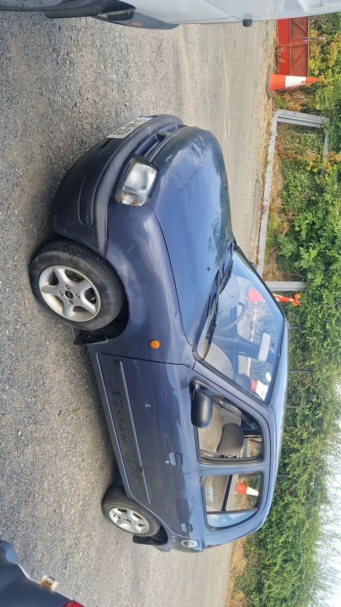Nissan Micra 1994 - Image 2