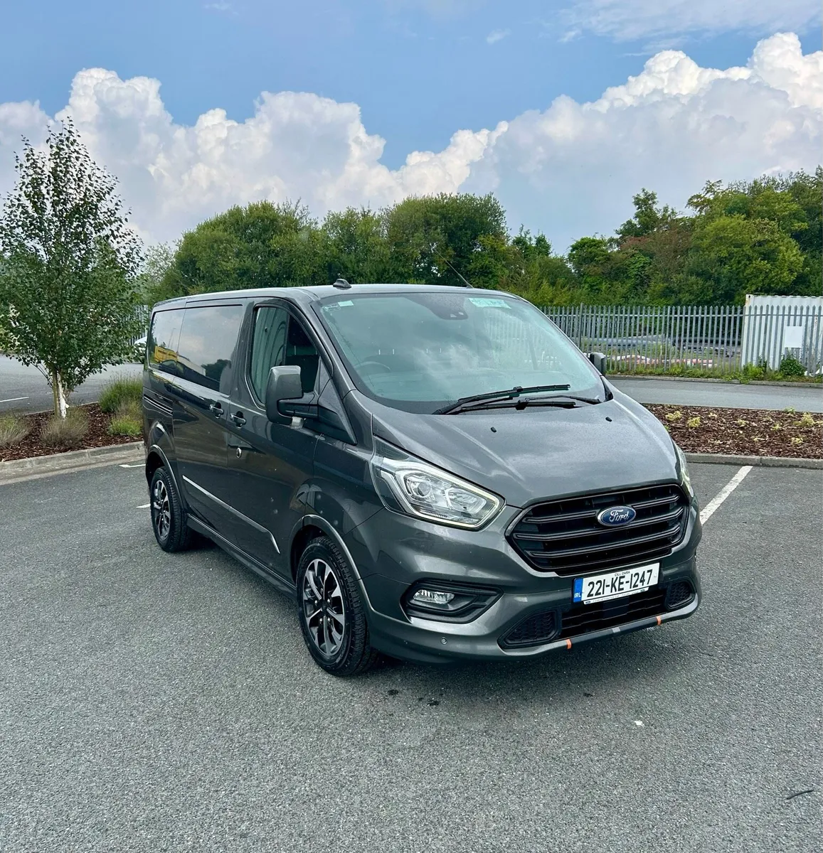 Ford Transit Custom Sport - Image 1