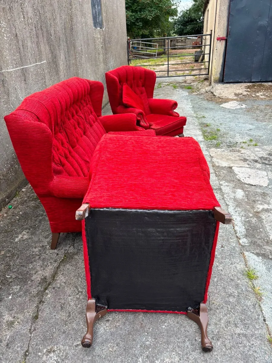 Couch and armchairs - Image 3