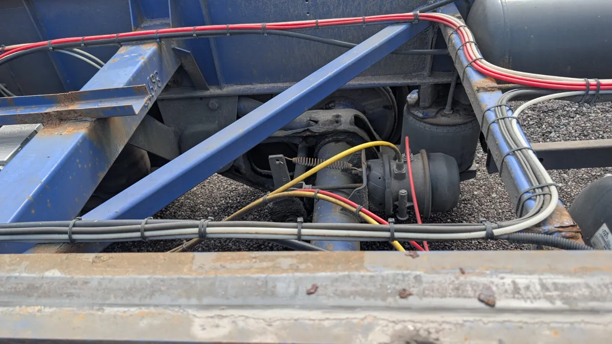 40 ft  Sliding skelly Dennisson 2015 - Image 2