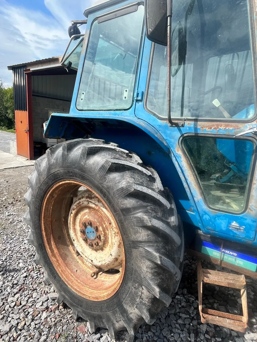 Ford 7700 - Image 3