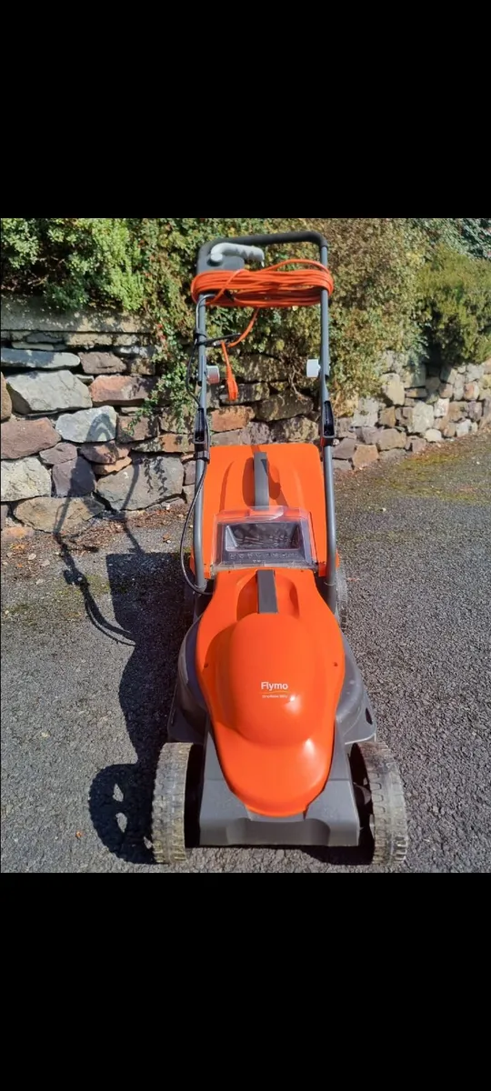 (E) Lawnmower, Electric, Flymo. - Image 4