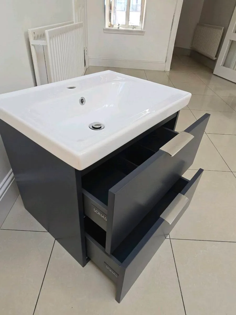 BRAND NEW SONAS STOCKHOLM 80CM WALL-HUNG VANITY - Image 3